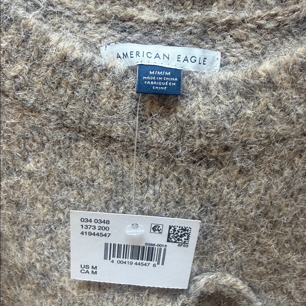 NWT American Eagle Cropped Bow Sweater - Medium - Picture 4 of 6